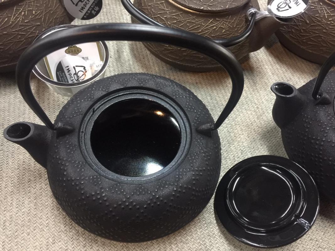Cast Iron Kettle vs Stainless Steel Which is Better